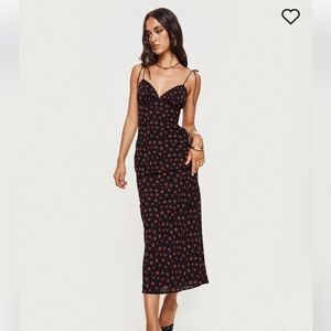 Sexy Black and Red Floral rose Dress

ARCHERFIELD MAXI DRESS BLACK